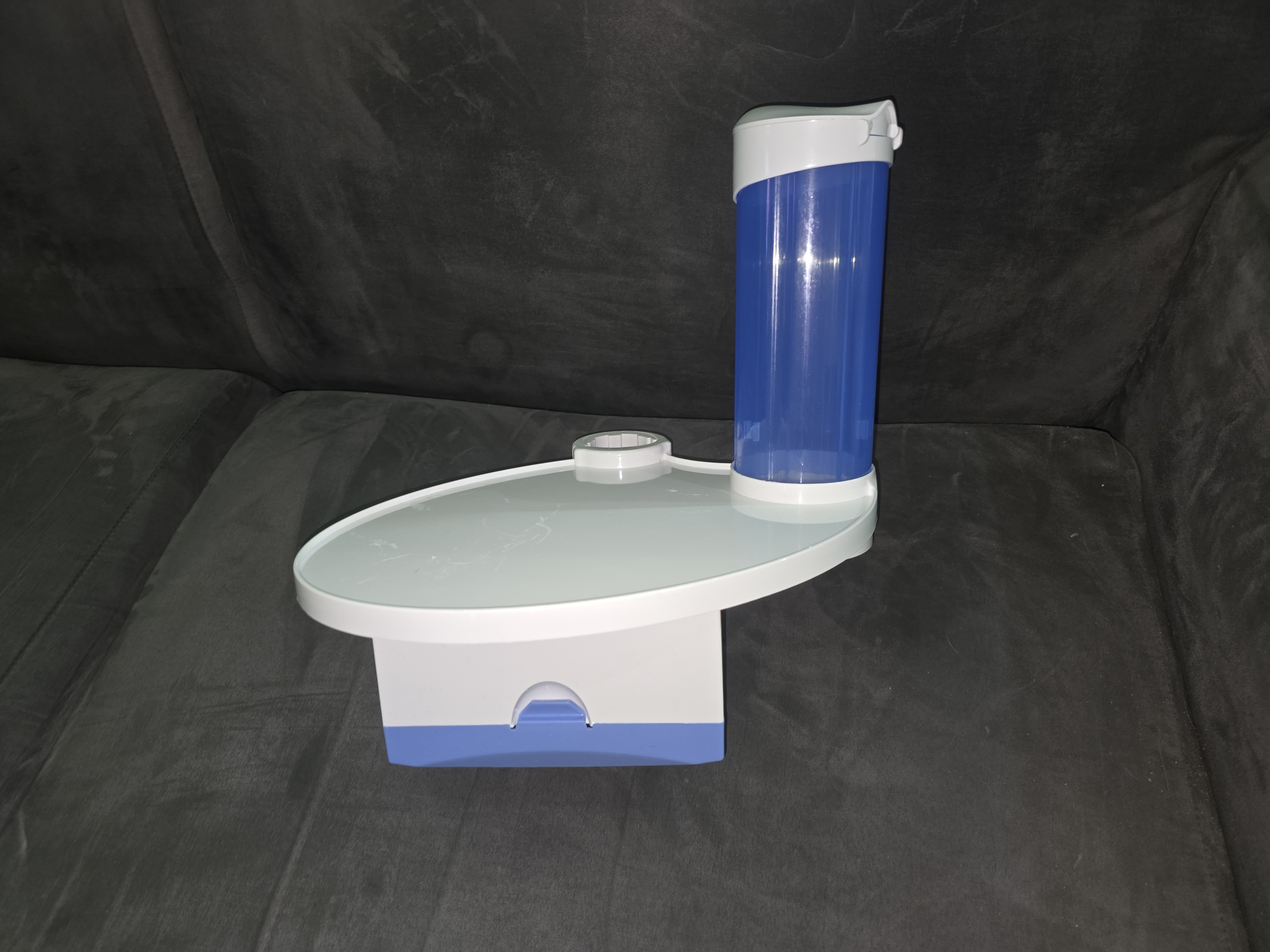 Plateau et distributeur gobelets et mouchoirs 